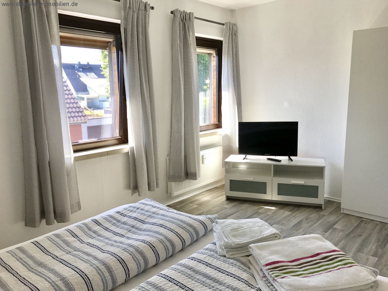 Mieten auf Zeit Voll-Möblierte Whg für max. 4 Personen