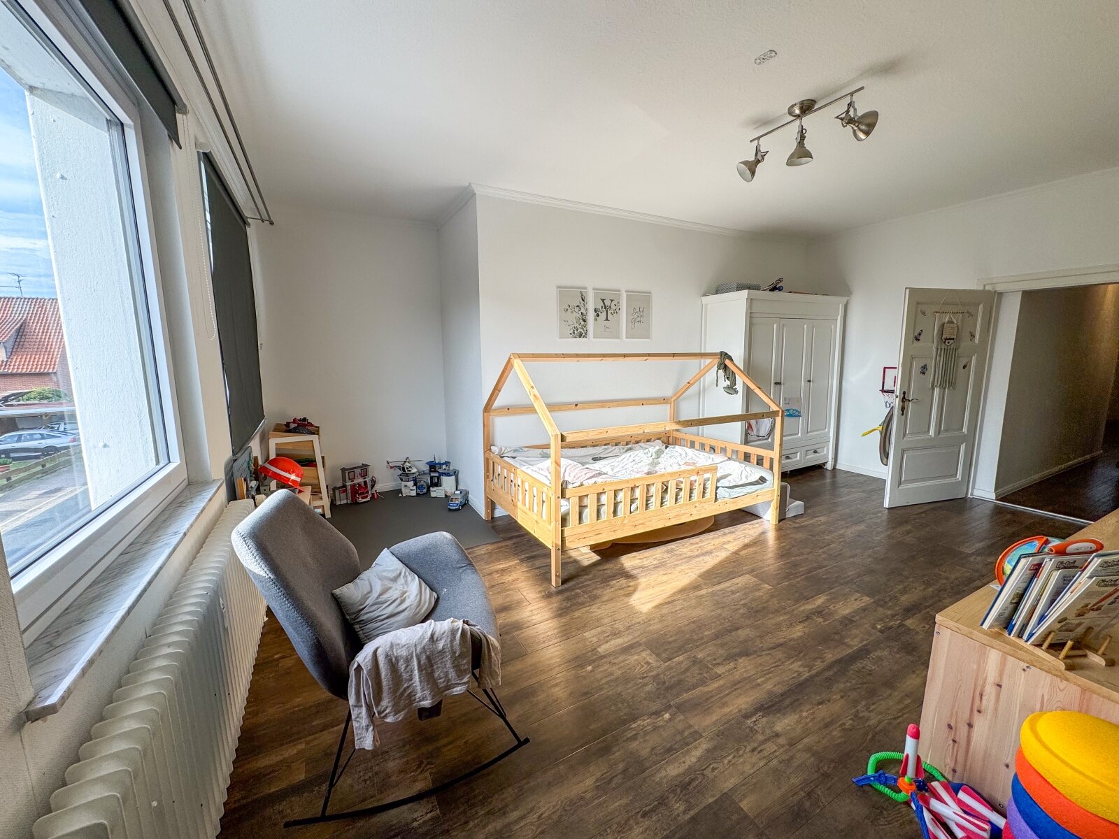 Moderne ETW mit offenem Grundriss, Gartenanteil, Garagenplatz und Ausbaupotenzial