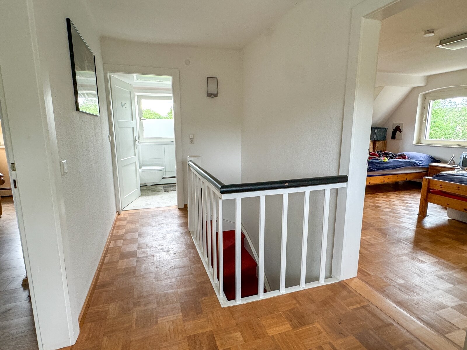 Modernisiertes EFH mit effizienter PV-Anlage – Heizung kaum benötigt