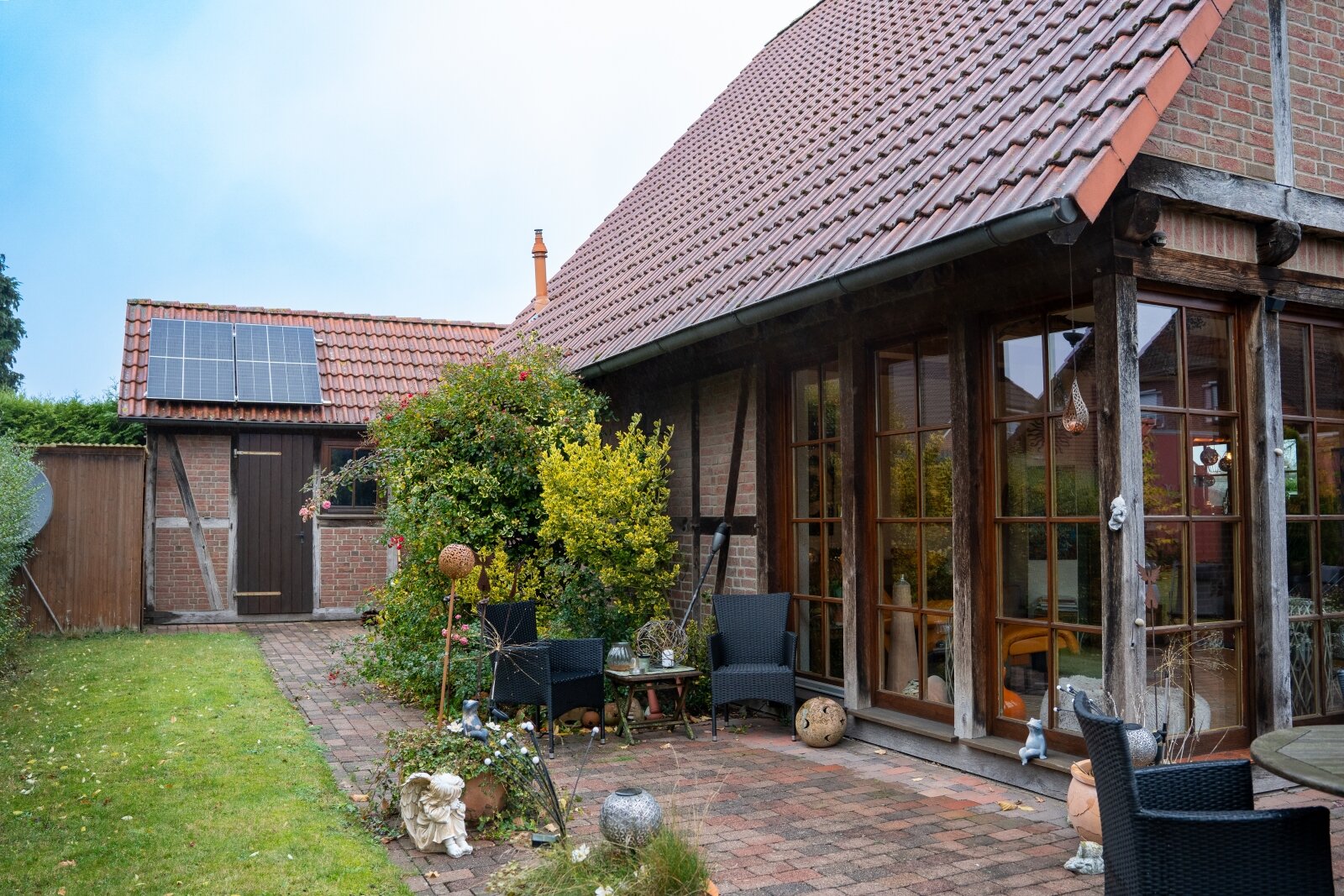 Fachwerktraum in Sackgassenlage – EFH mit Garage in Frielingen