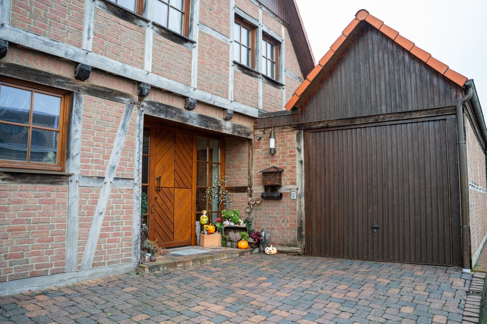 Fachwerktraum in Sackgassenlage – EFH mit Garage in Frielingen