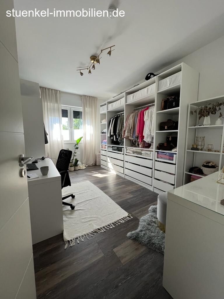 Hochwertige 3-Zimmer-Wohnung mit großem Südbalkon in Luthe