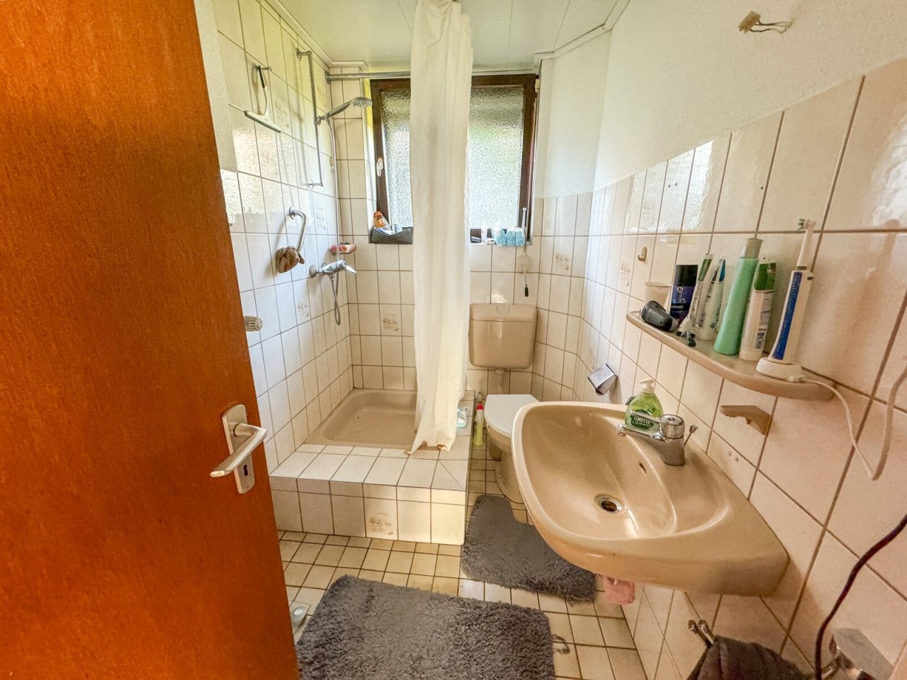 EG: Badezimmer EG: Badezimmer