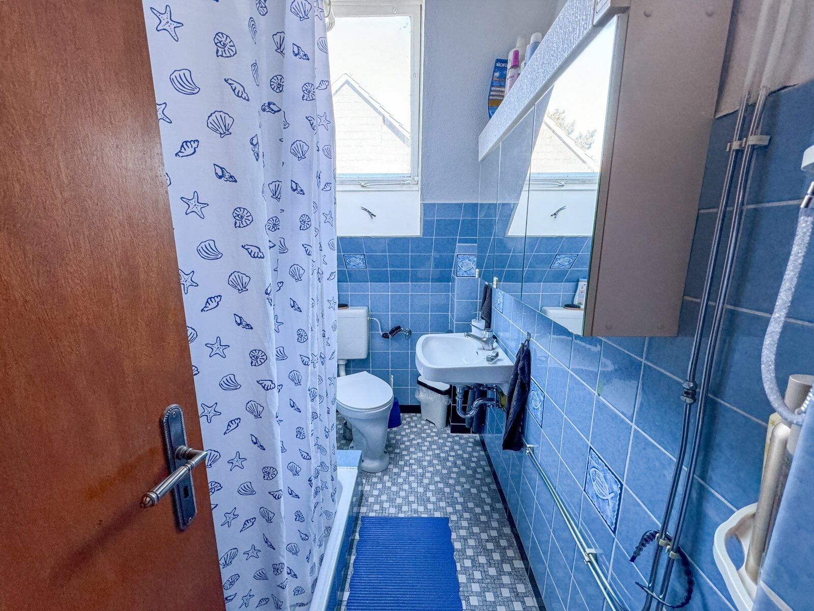 OG: Badezimmer