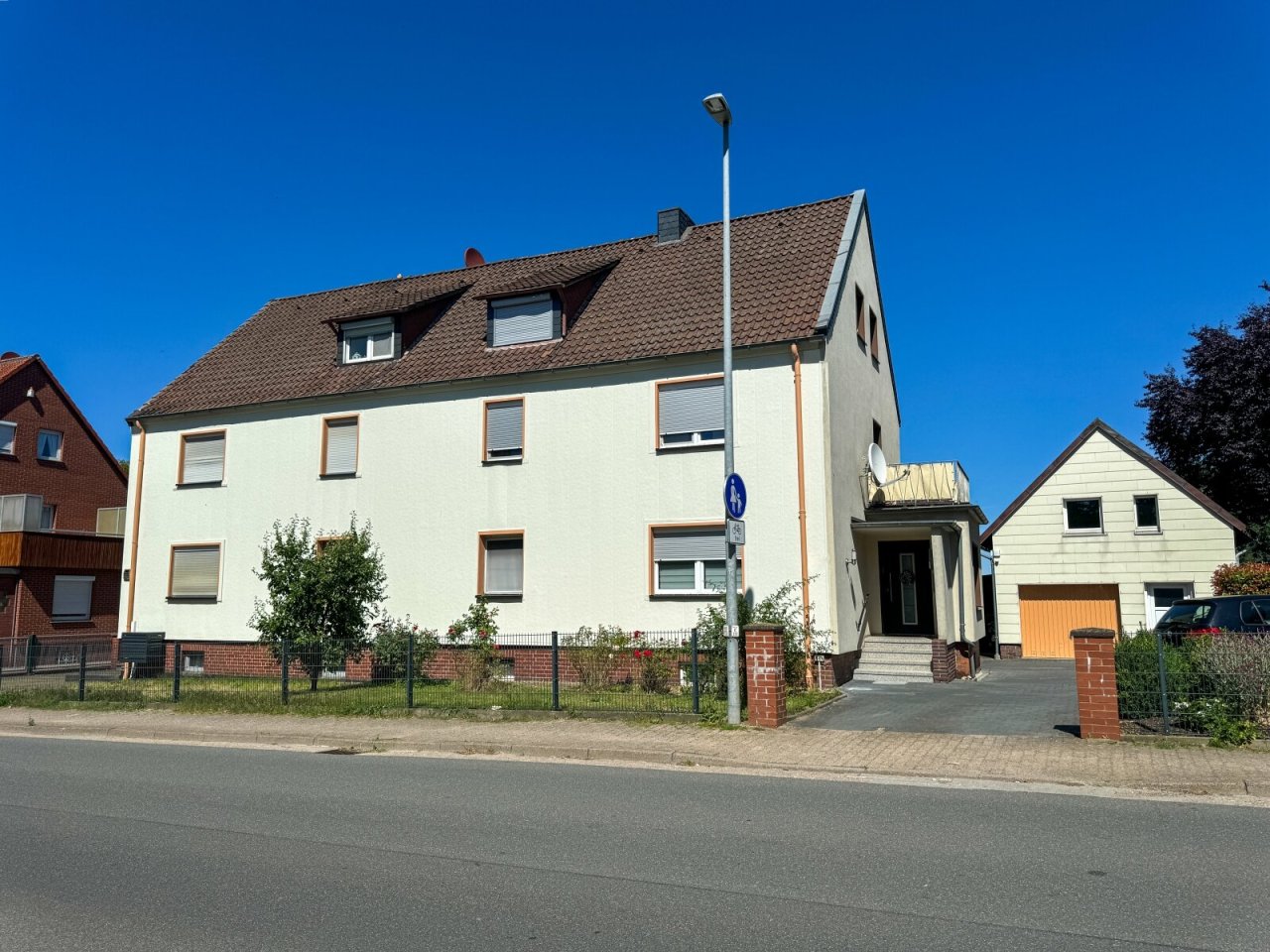 Vordere Hausansicht