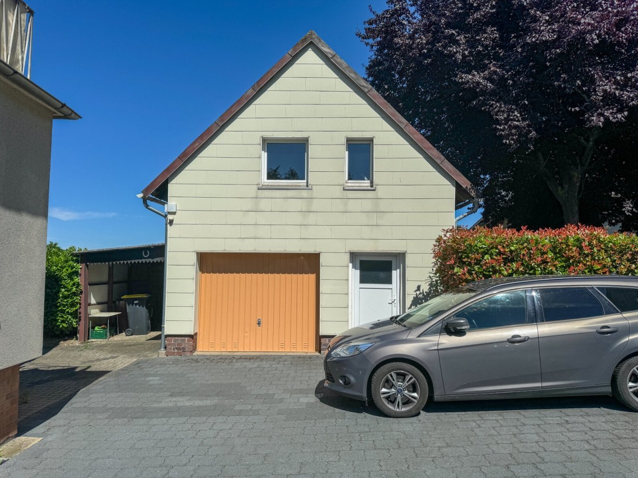 Ansicht Garage