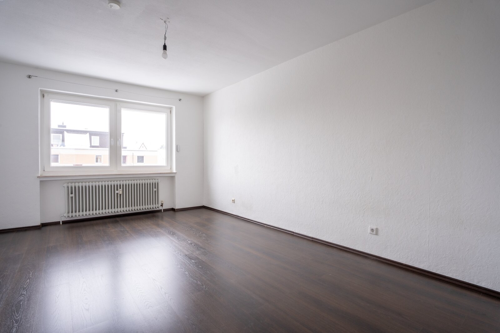 2. OG links: Schlafzimmer